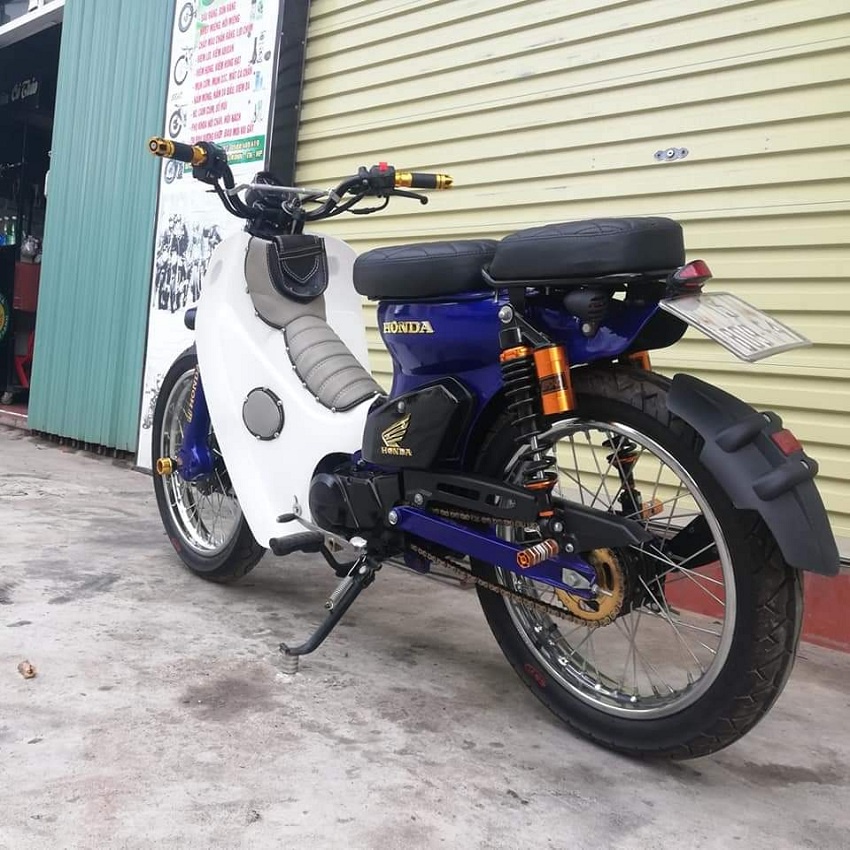 Chắn xích nhựa xe máy lắp được nhiều loại xe wave dream sirius xe độ cafe racer streetcub…