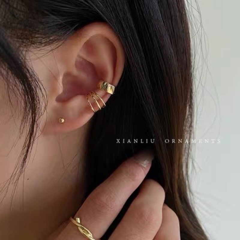 set 2 chiếc bông tai kẹp vành không cần bấm lỗ