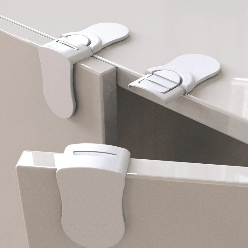 1 Chốt Khóa Cửa Tủ Lạnh / Ngăn Kéo Tủ Lạnh Chống Kẹt Tay An Toàn Cho Bé