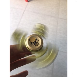 Đồ chơi con quay Spinner 3 cánh Đầu Lâu ( Kim loại ) - Spinner Quay siêu lâu