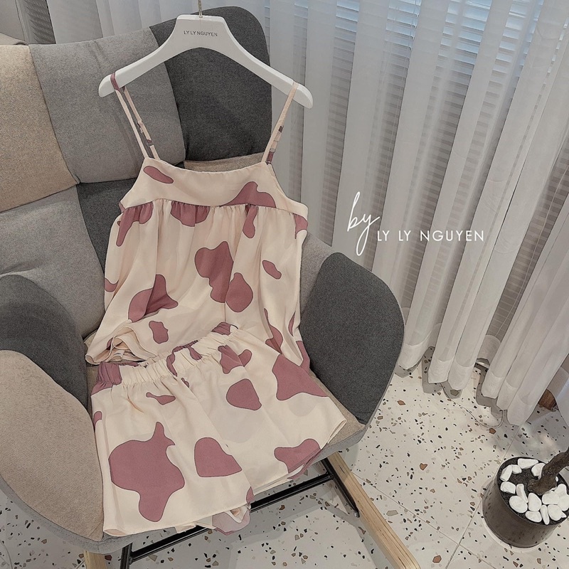 Đồ Ngủ Cao Cấp 🍀 Bộ Hai Dây Bò Sữa Chất Liệu Cao Cấp MS03 | BigBuy360 - bigbuy360.vn