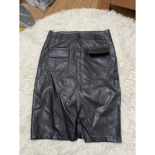 Chân váy da 2hand xịn ( hàng có lót quần ) Size L