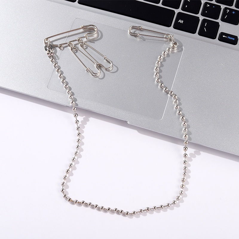 Trâm Cài Áo Dạng Dây Xích Thời Trang Cho Bạn Bè