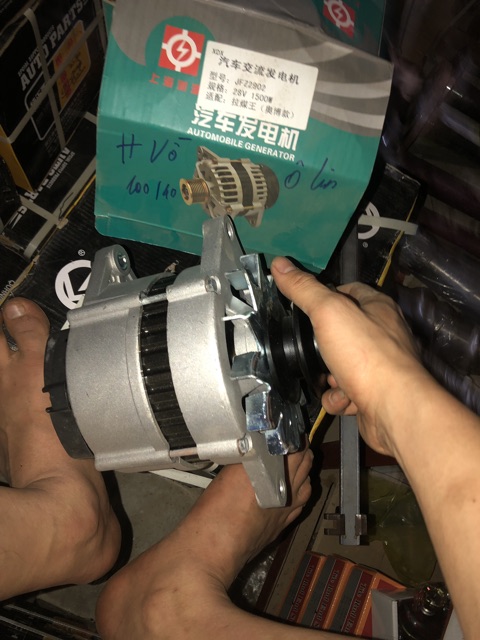 Sản phẩm gia đình làm: máy phát Ô lin HỔ VỒ trường hải 6 tấn DF375 hàng 55a 1000w