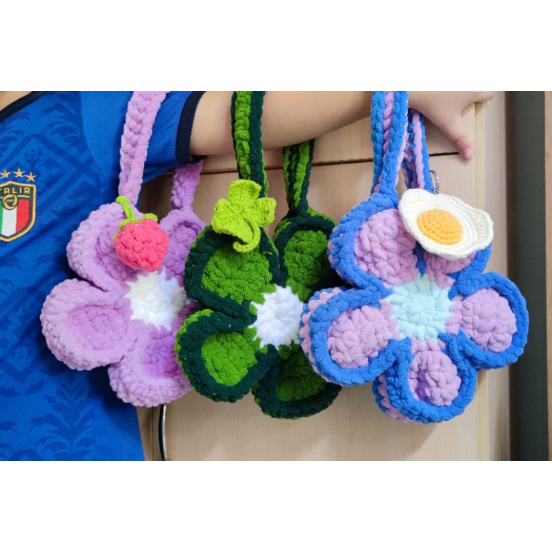 Túi len hoa cúc Len Nhung Xù - BloomFlower Bag - Tặng kèm charm xinh xắn