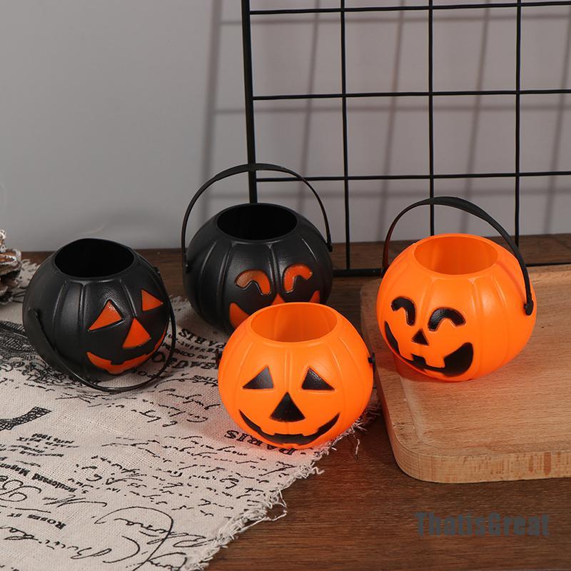 Giỏ kẹo thiết kế hình bí ngô thích hợp cho Halloween