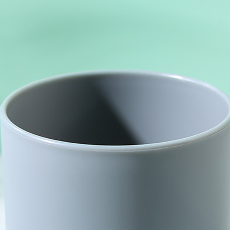 Cốc Đánh Răng Bằng Nhựa Dày Kiểu Dáng Đơn Giản