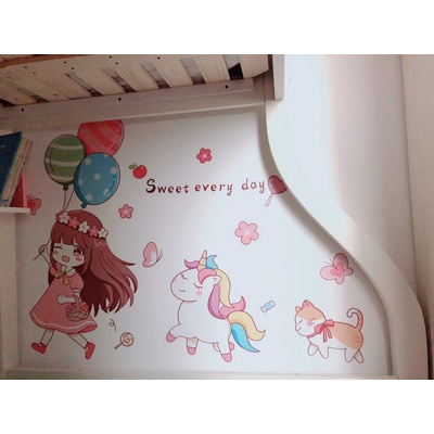 Decal dán tường BÉ GÁI BÓNG BẠN  - Trang trí phòng bé