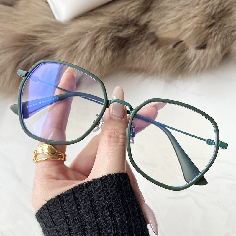Mắt Kính Chống Bức Xạ Và Ánh Sáng Xanh Dành Cho Nam Và Nữ
