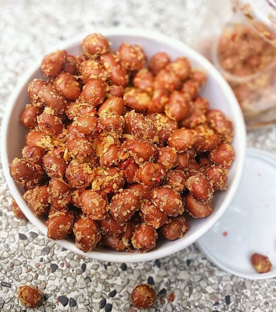 1kg Đậu Phộng Rang Tỏi Ớt ATVSTP - ăn chay được