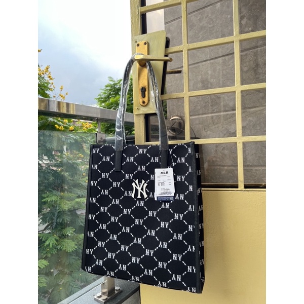 Túi MLB Monogram Jacquard Tote Bag ss22 - chính hãng 100%