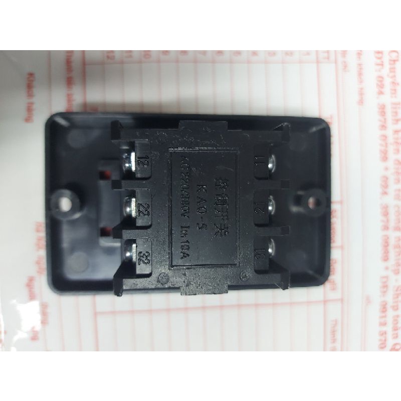 Công Tắc Nút Nhấn On / Off Chống Nước Bằng Nhựa 10a 380v Kao-5