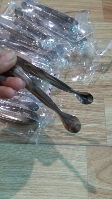 Kẹp inox tập gắp