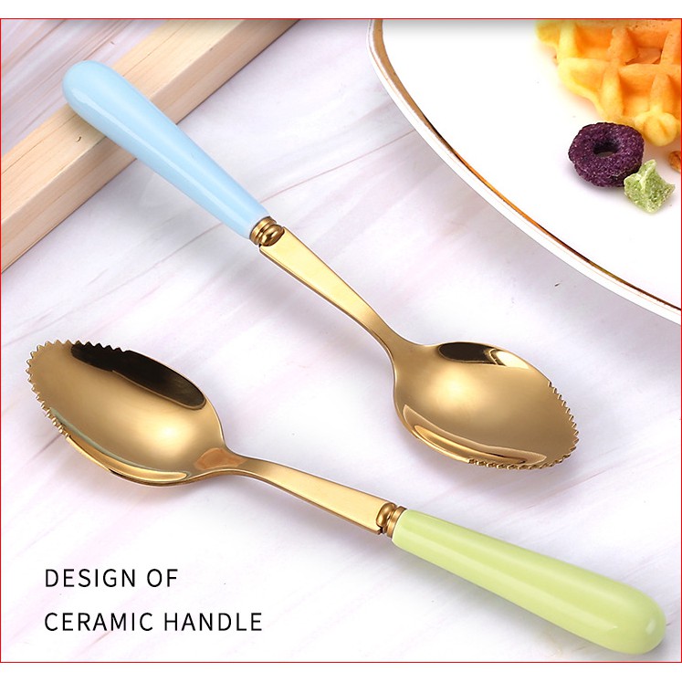 Thìa xúc hoa quả