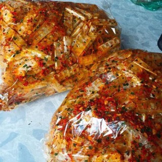 Bánh tráng ống sate tôm