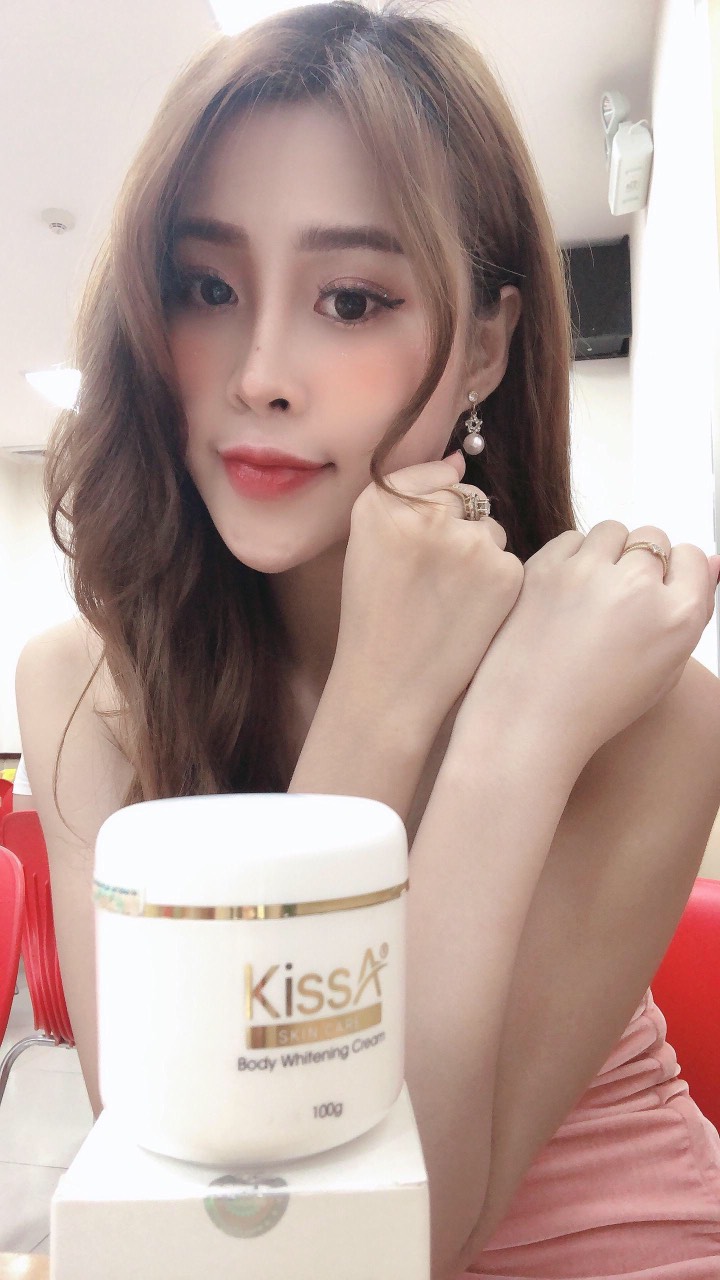 Kem Dưỡng Trắng Da Toàn Thân Collagen KissA 100g