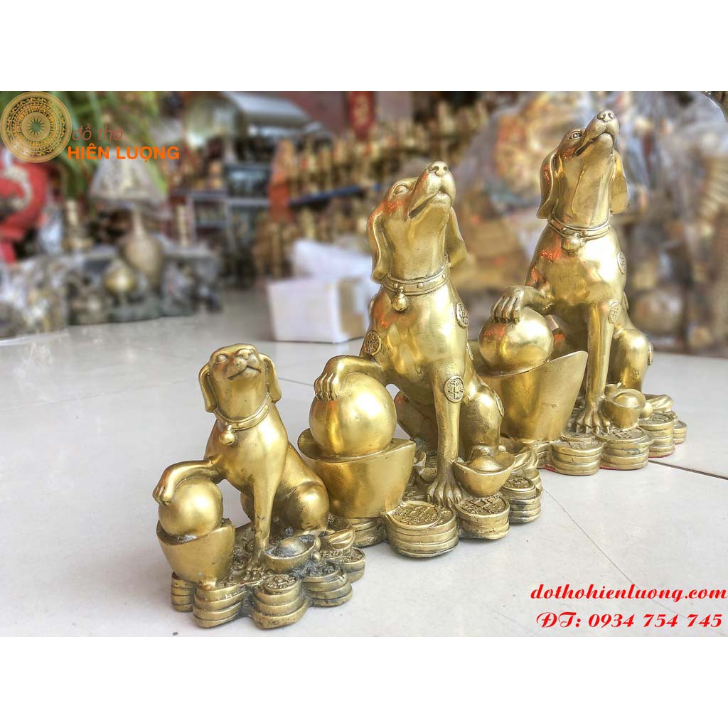 Tượng Chó Ngồi Bệ Vàng Phong Thủy – Linh Vật May Mắn Và Giữ Nhà