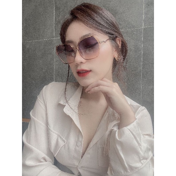 Kính Shein full box có mail mua hàng của web chính hãng