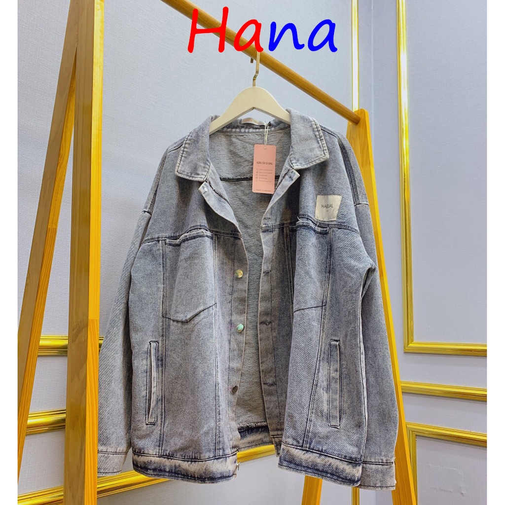 Áo Khoác Jeans Logo Trắng- Hana04