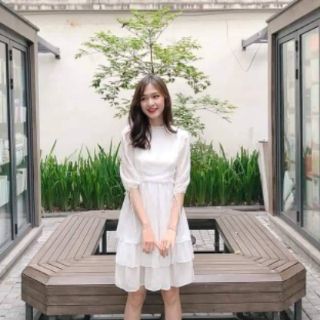 Đầm tầng tiểu thư