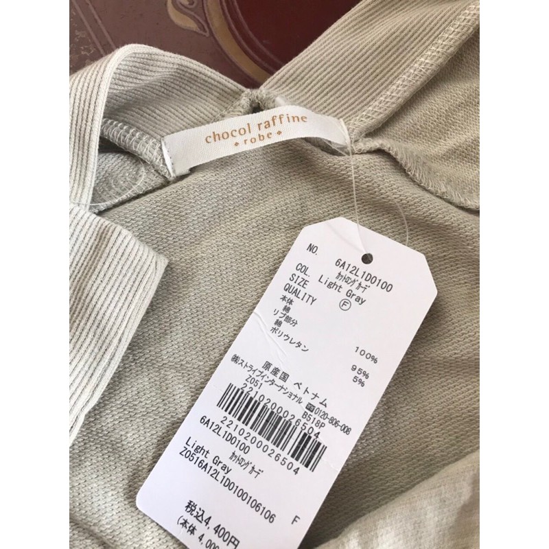 Áo khoác cardigan dáng dài thần thánh rất cần khi đi xe khách (lỗi nhẹ) | BigBuy360 - bigbuy360.vn