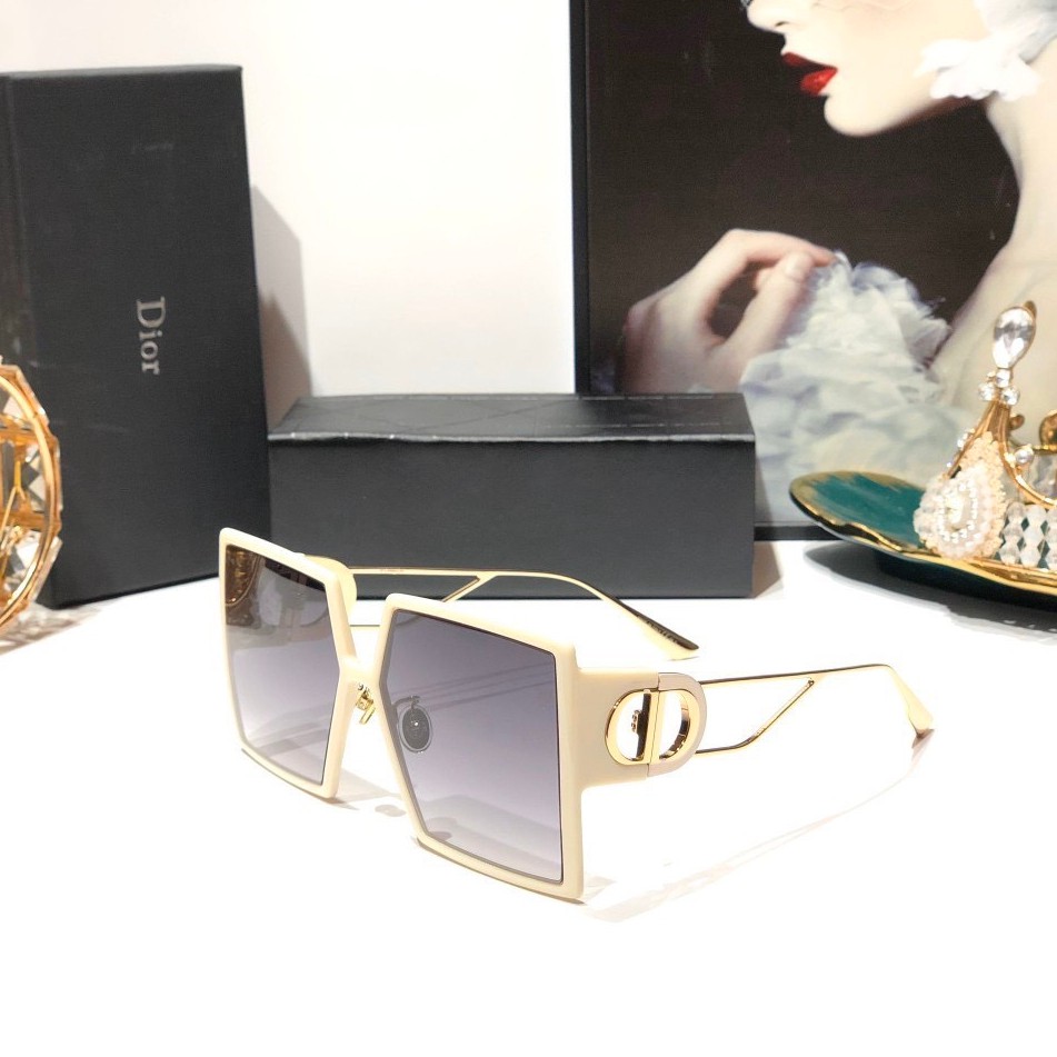 ❌CHUYÊN SỈ❌MẮT KÍNH THỜI TRANG THƯỢNG HẠNG FORM VUÔNG GỌNG SẮT CD SAU | BigBuy360 - bigbuy360.vn