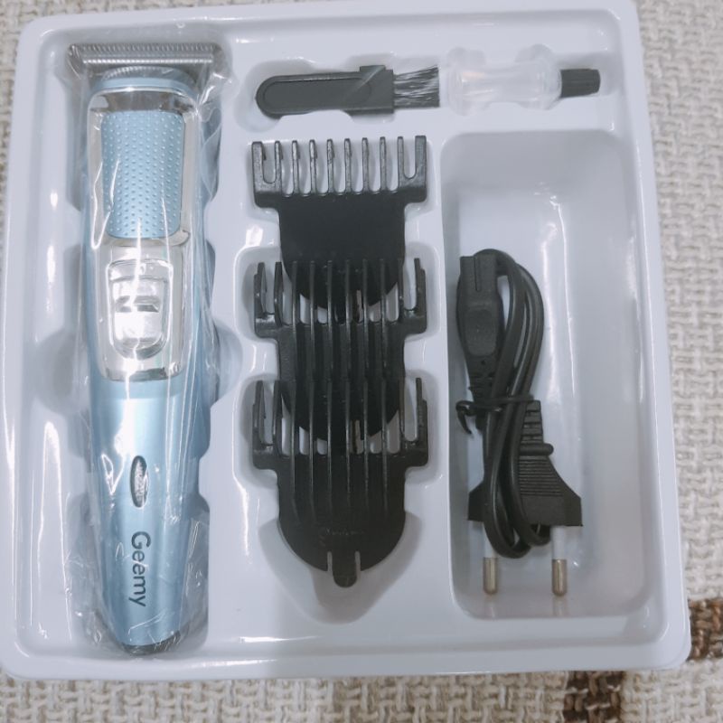 Tông đơ Geemy GM 6077 chất lượng