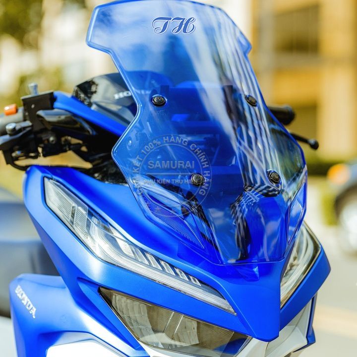 Kính Chắn Gió Vario Click 2018 phong cách Touring chính hãng zhipat