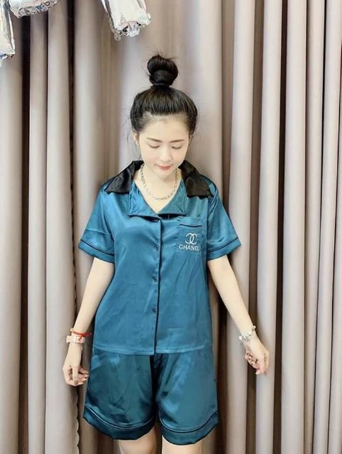 CHUYÊN SỈ ÔM LÔ ĐỒ BỘ PIJAMA LỤA PHI BÓNG