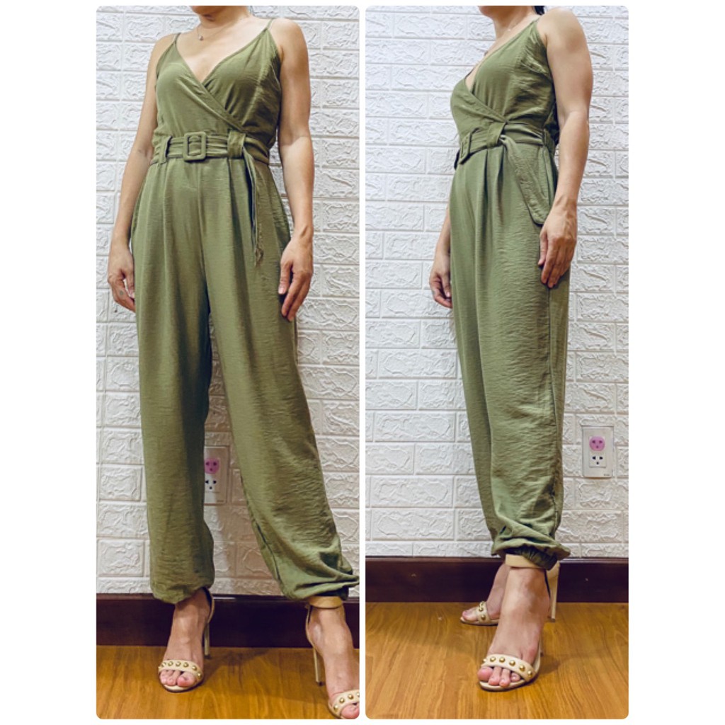 Jumpsuit 2 dây dáng baggy