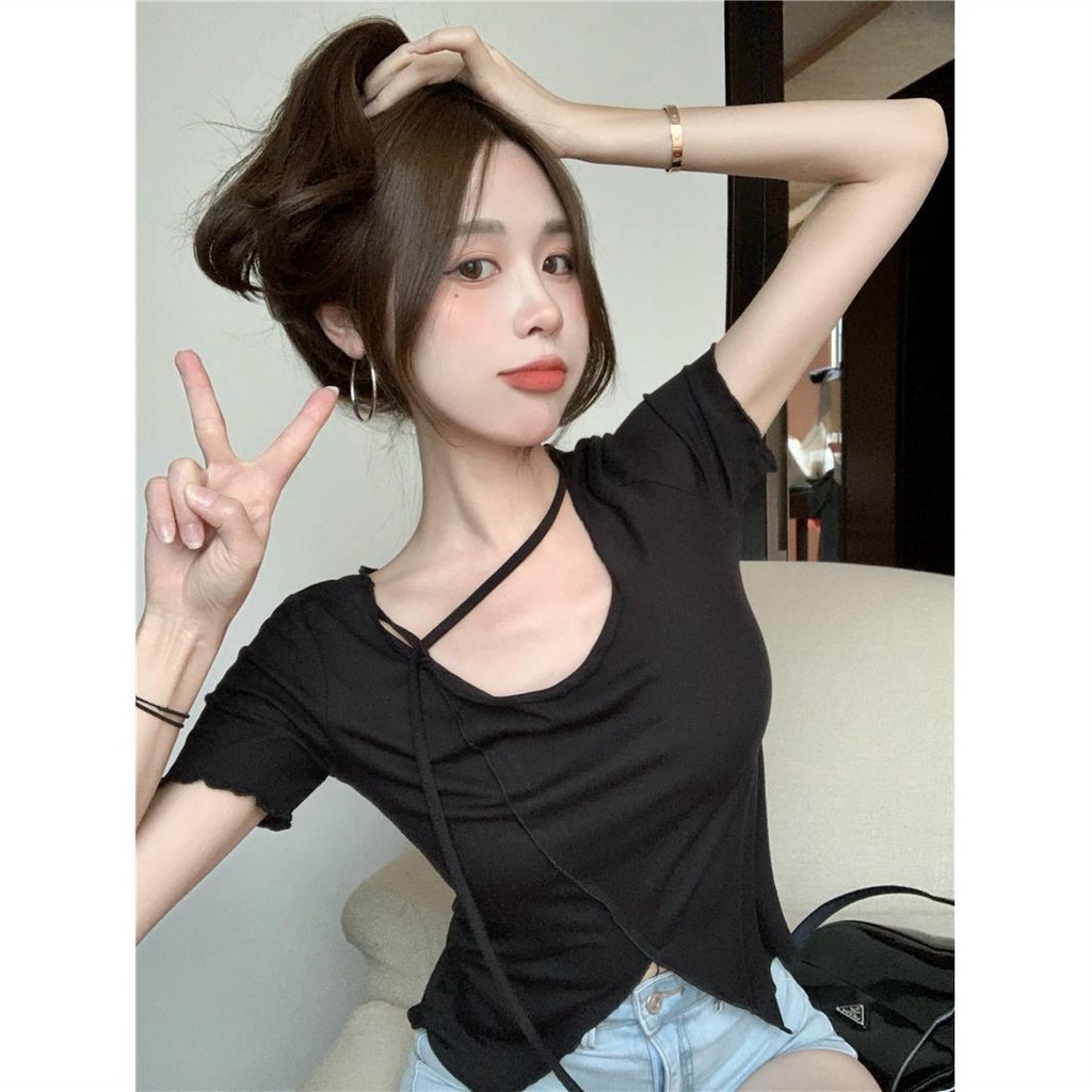 Short sleeve top short sleeve T-shirt plain T-shirt fashionable irregular design small public exposure clavicle bandage Pink Short Sleeve Top 2021 summer new