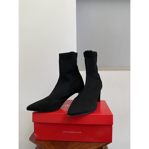 Bốt len thun màu đen thanh lý size 37