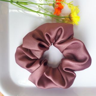 Khách sỉ - Cột tóc vải Scrunchies lụa tơ cao cấp ( y hình)