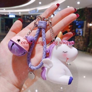 Móc khóa búp bê kỳ lân.