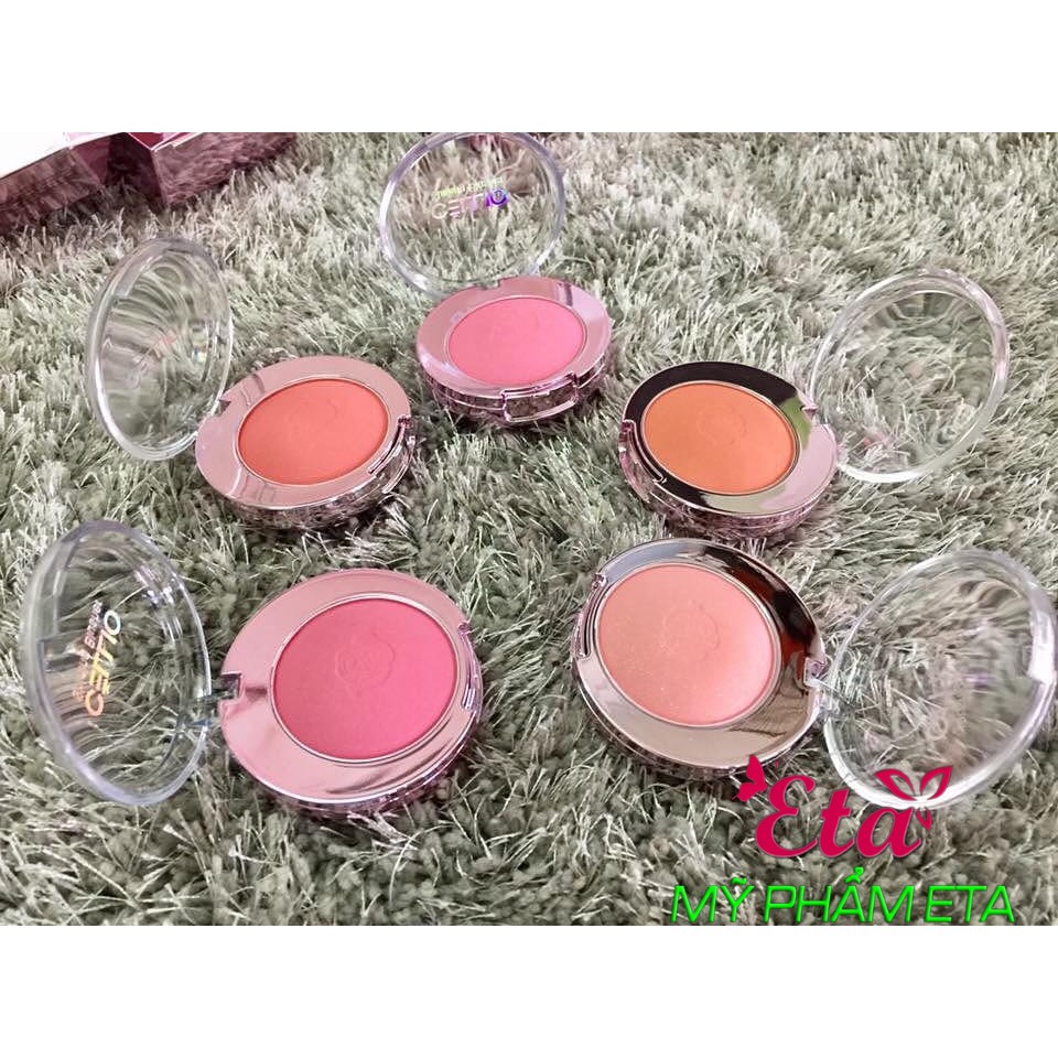 Phấn má hồng CELLIO SHINING BLUSHER có kèm chổi tán phấn dễ dùng