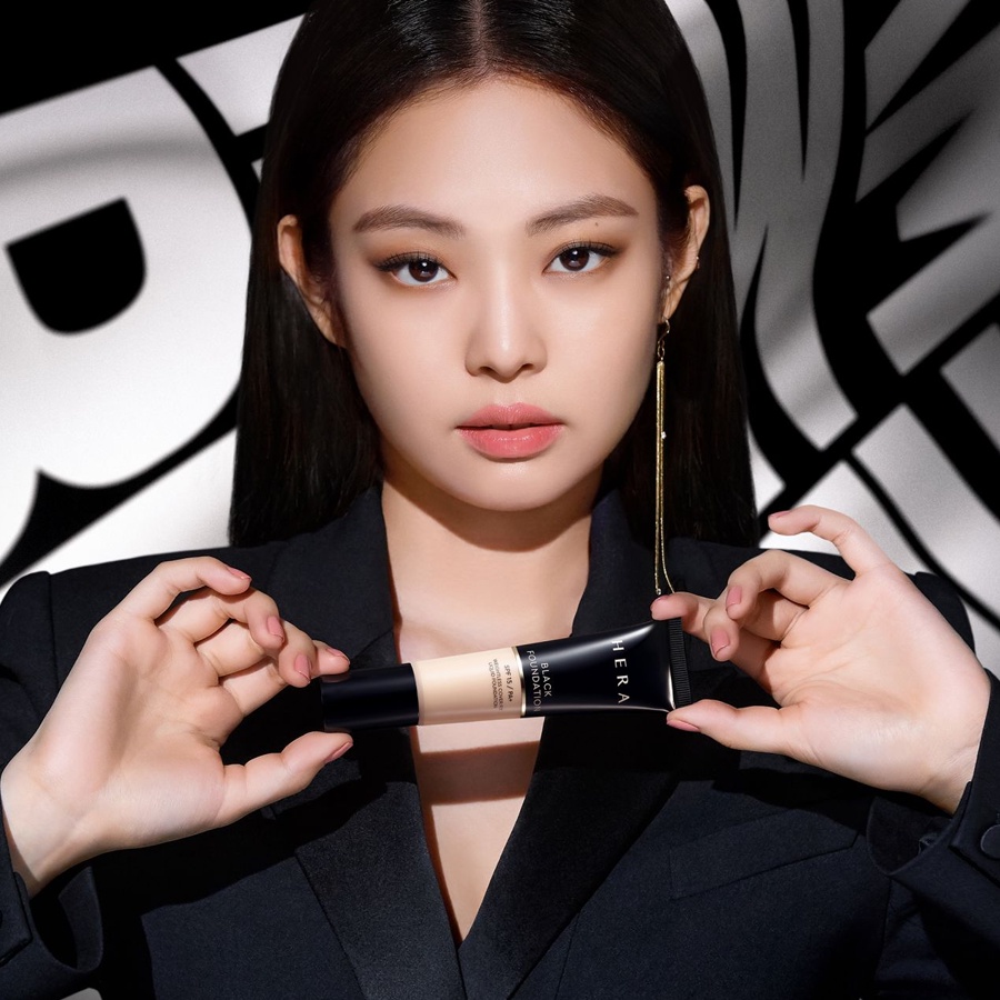 [GIFT] Kem Nền Hera Black Foundation SPF 15 PA+ Mini 3ml | BigBuy360 - bigbuy360.vn