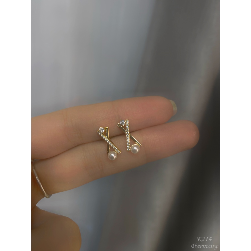 Bông tai, Khuyên tai nữ bạc mạ vàng Maris đính ngọc trai nhân tạo thiết kế chéo đính đá K214 | TRANG SỨC BẠC HARMONY