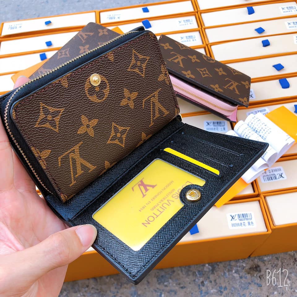 Ví eo vì nhỏ xinh