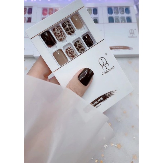 NailBox 01 BEO NÂU TRUYỀN THỐNG - {Sẵn Keo sau móng} - HỘP 30 MÓNG DÁN CAO CẤP GODDEED BỘ SƯU TẬP MÓNG DÁN CAO CẤP