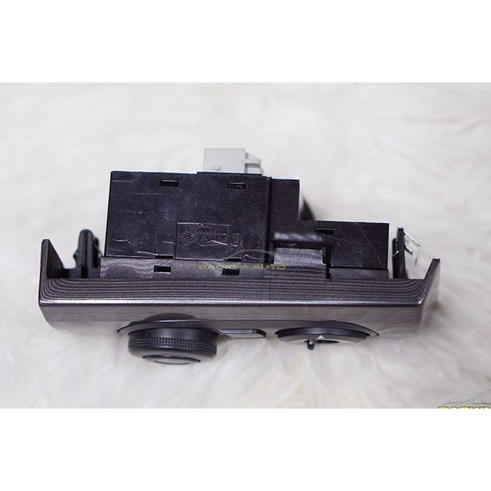 Bộ công tắc chỉnh gương, chỉnh đèn nội thất + rửa đèn Captiva C140, chính hãng GM nhập Hàn Quốc, tháo xe like new