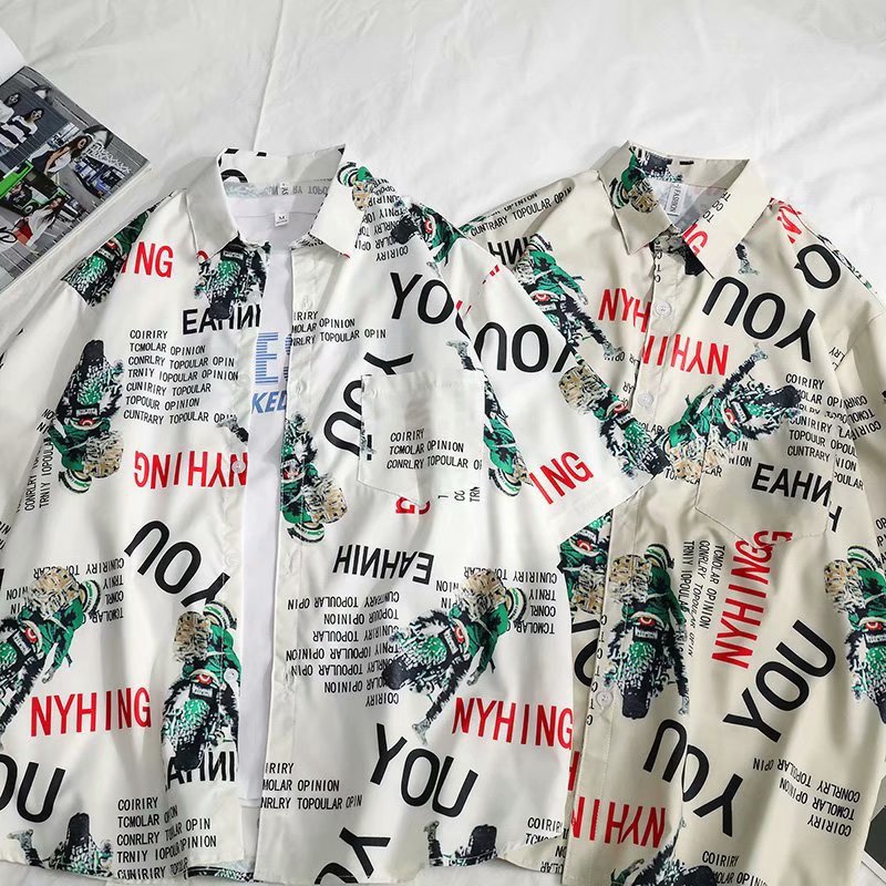 YJ Ღ『M-3XL』Spot Real Shot New Summer Trend Urban Fashion Wild Loose Comfortable Irregular English Printing Printed Men's Short-sleeved Shirt