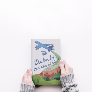 Sách- Du Học Kí: Vạn Dặm Có Chi?