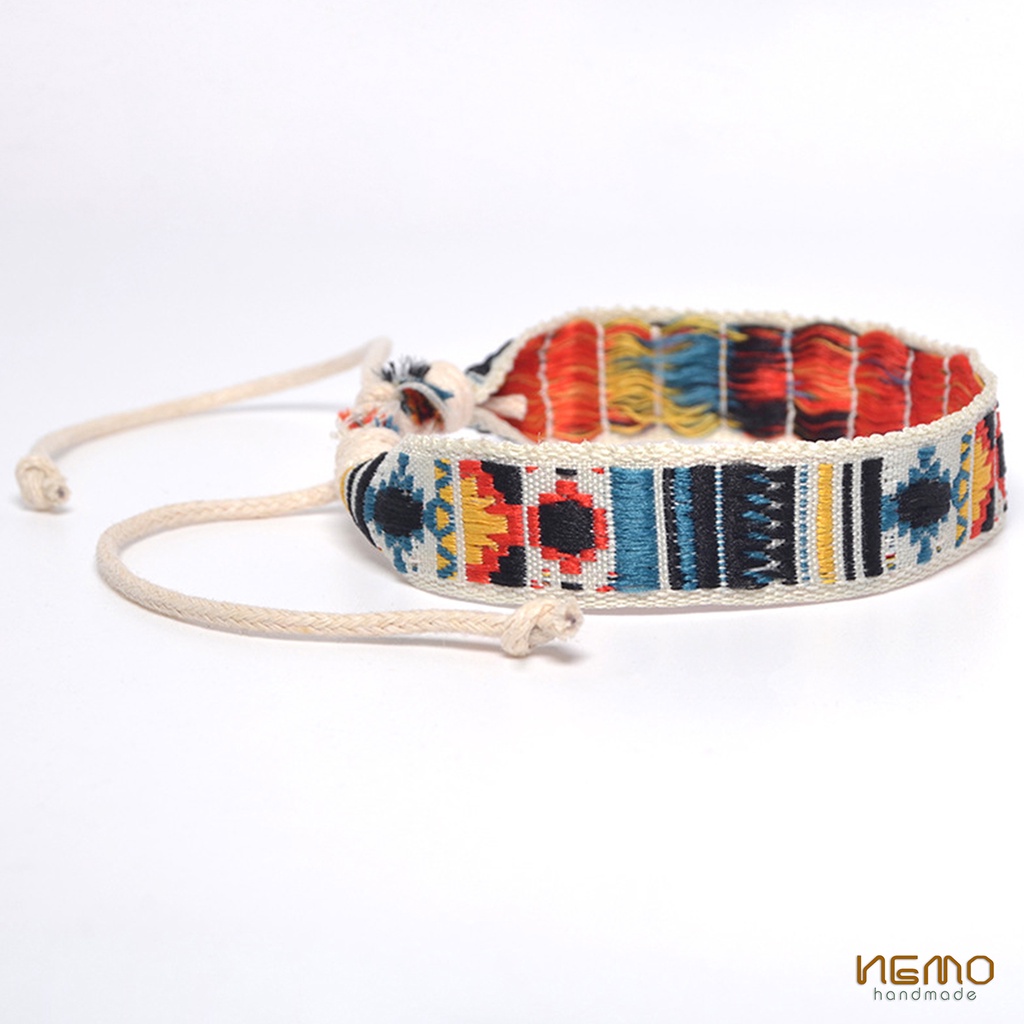 Vòng tay thủ công thổ cẩm Nemo Handmade - DTHA
