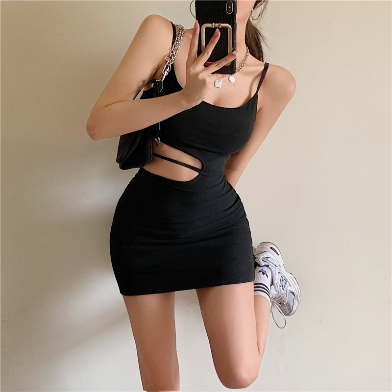  Đầm trắng ôm dáng khoét lỗ ngang eo phong cách gợi cảm thời trang cho nữ