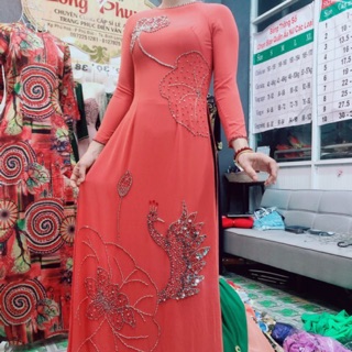 Áo dài đính đá