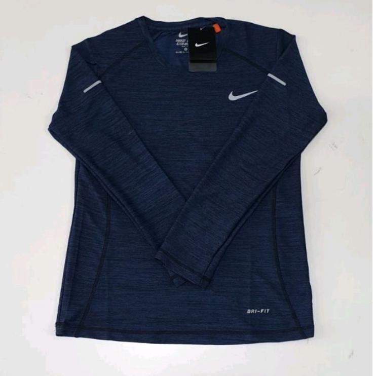 Áo Thun NIKE PRO COMBAT PJG 09.09 Kiểu Dáng Trẻ Trung Năng Động Cho Nữ