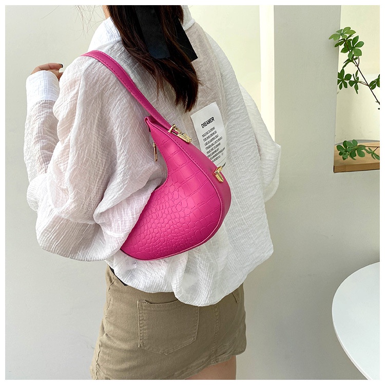 Túi đeo dưới cánh tay phong cách Pháp sang trọng thời trang mùa hè 2022 cho nữ