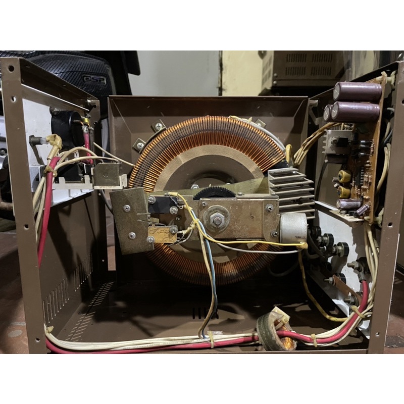 Ổn áp lioa 5kva cũ