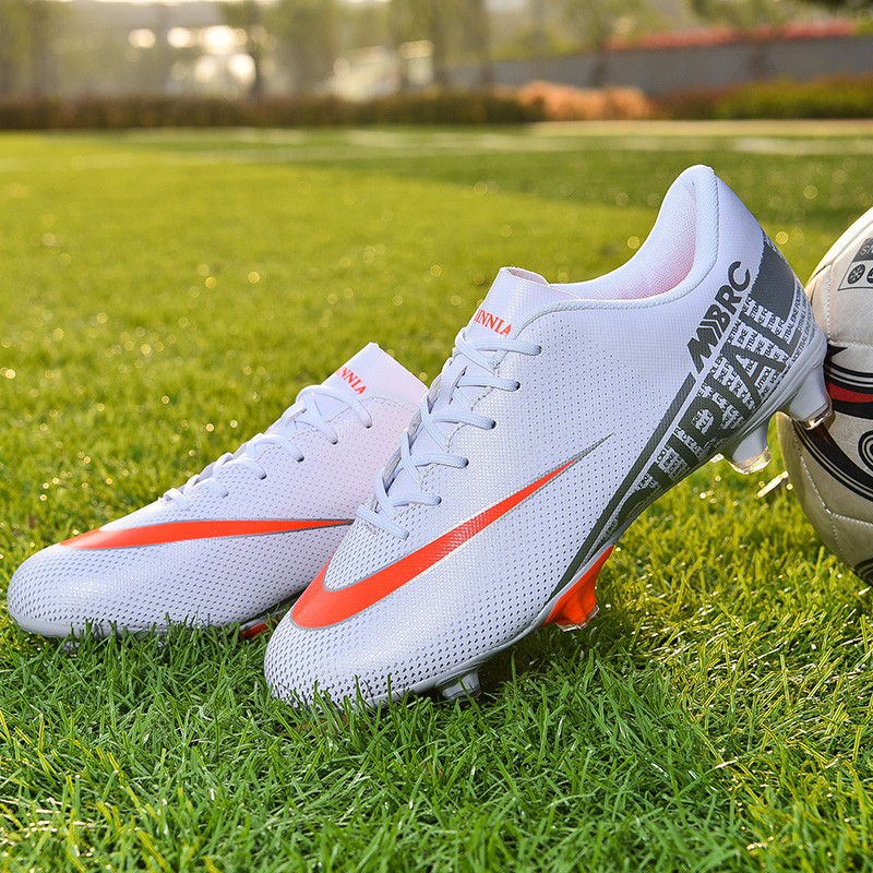 Giày thể thao đá bóng sân cỏ tự nhiên size 35-45 mới  FG cho thanh niên