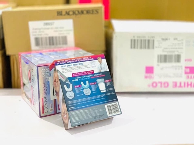 Bộ ngậm làm trắng răng white glo